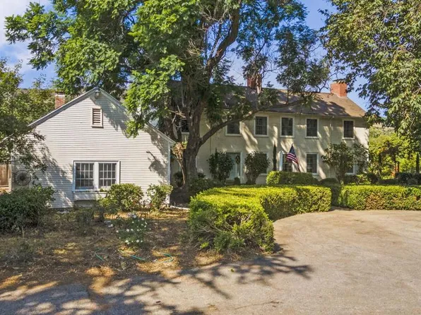 15821 Santa Paula St, Santa Paula, CA 93060