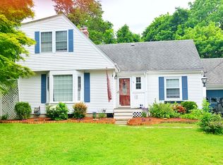 14 Greenfield Ave, North Providence, RI 02911