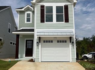 1398 Landon Hills Dr, Tallahassee, FL 32312