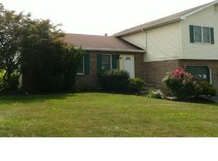 209 Nicol Dr, Reading, PA 19606