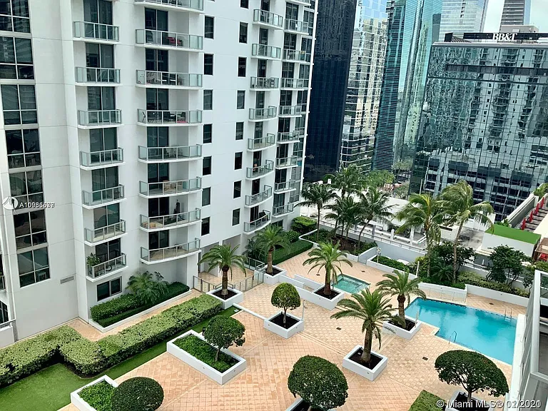 1050 Brickell Ave #1704 — Photo 8