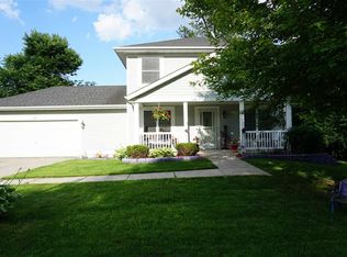 828 Newport Ave, Rockford, IL 61102