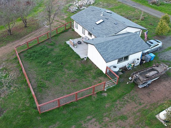 3rd image of 4478 Skippers Ln