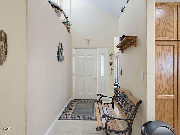 4th image of 375 London Bridge Rd Unit 40