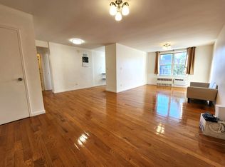 9944 67th Rd APT 6G, Flushing, NY 11375