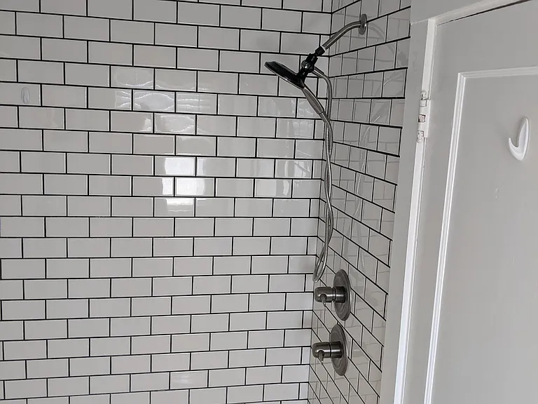 4125 Broadway #1 — Photo 5