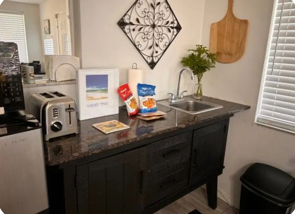 1 bed, 700 sqft, $1,600 — Photo 3
