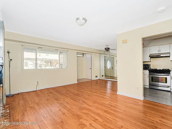 3rd image of 17 Leo St #A