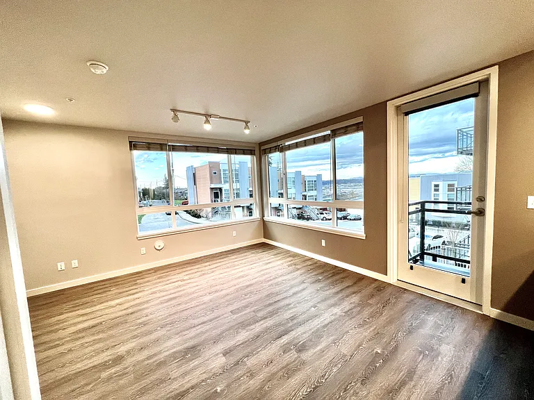 McCormick Heights — Photo 45