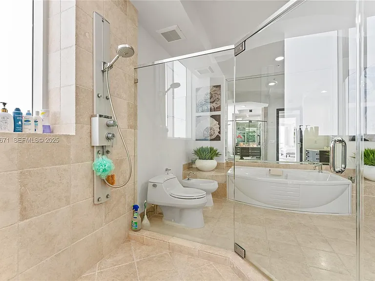 18201 Collins Ave #5001 — Photo 17