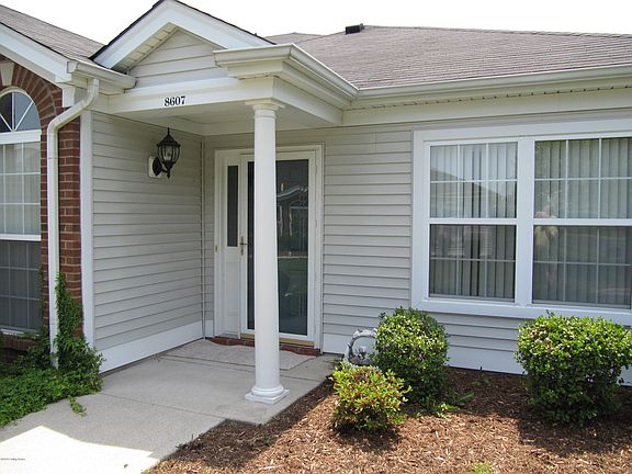2nd image of 8607 Forest Way Dr
