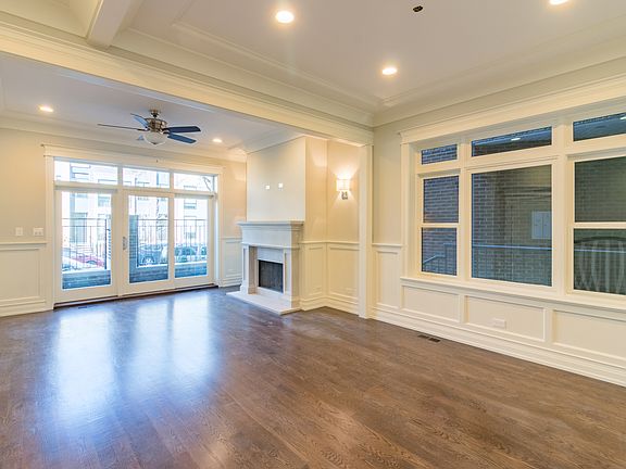 2nd image of 2731 N Southport Ave #1