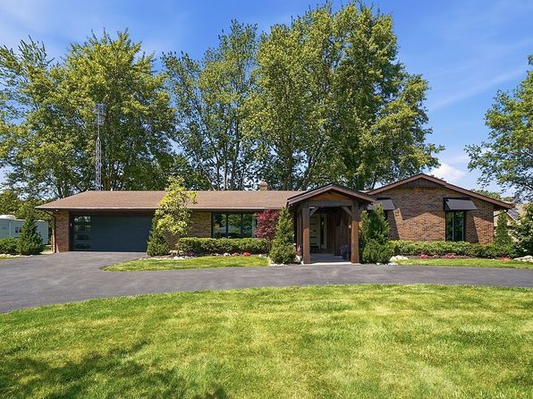 11120 Fairview Dr