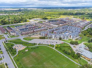 2635 William Jackson Dr #212, Pickering, ON L1X 0C3