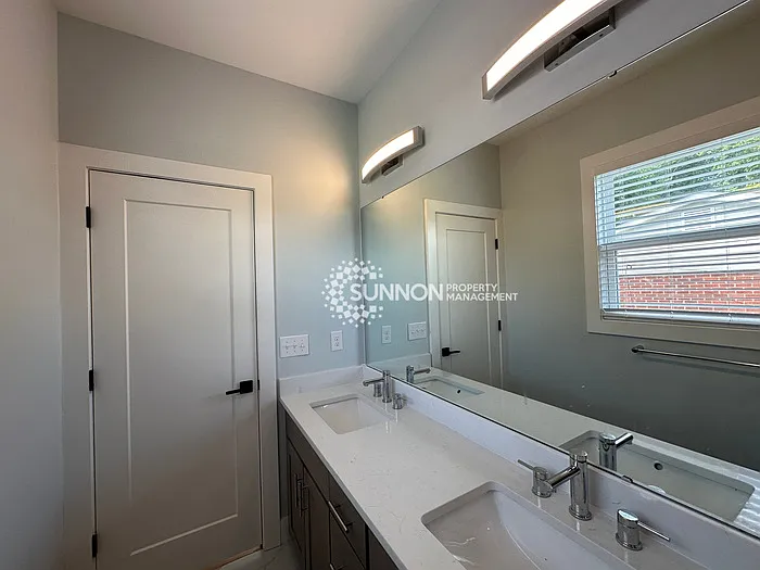 4531 Sampson St — Photo 17