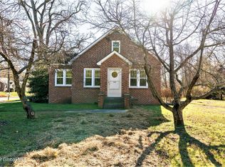 740 Feura Bush Rd, Delmar, NY 12054