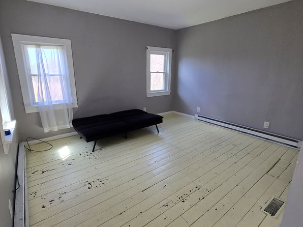 (undisclosed Address), East Chatham, NY 12060