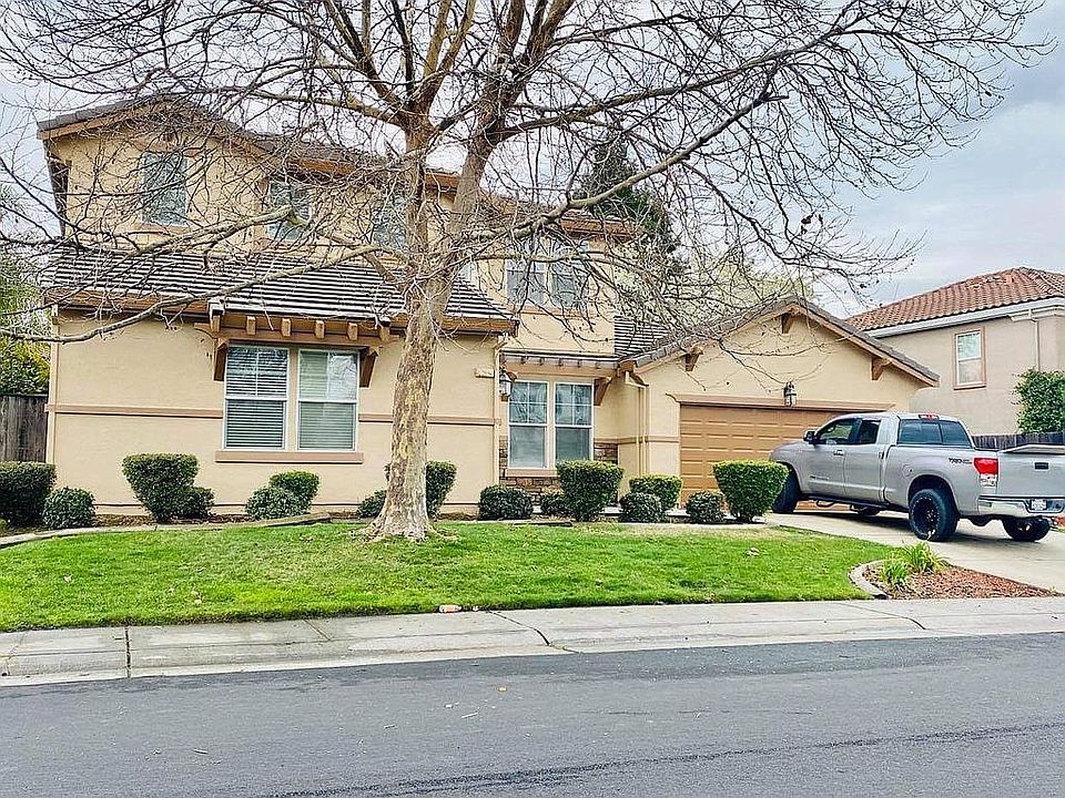 1st image of 2607 Parkcrest Way