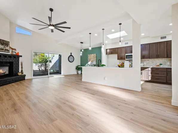 7487 E Wandering Rd, Tucson, AZ 85750