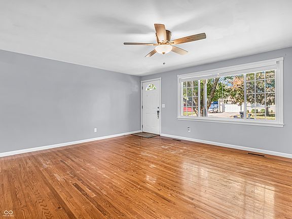 4th image of 706 Parke Ave