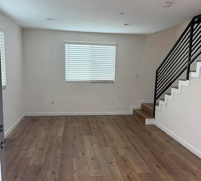 5867 Towne Ave — Photo 4