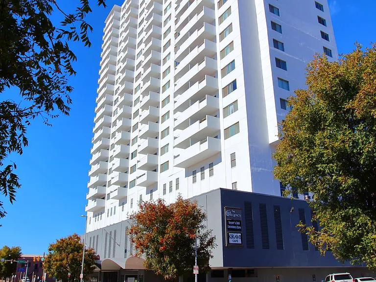 The Regency Apartments — Photo 73