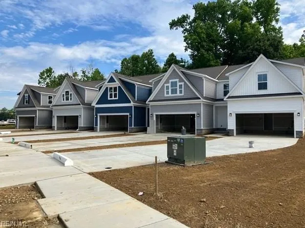 23049 Preserve Pl, Carrollton, VA 23314