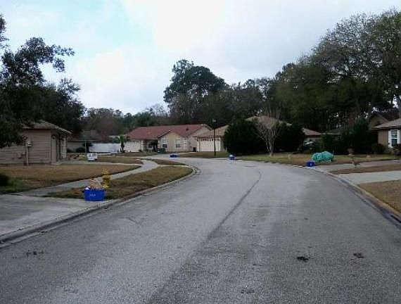 2nd image of 3683 Barbizon Cir N