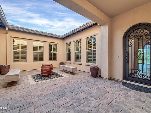 3rd image of 9564 W VILLA LINDO Drive