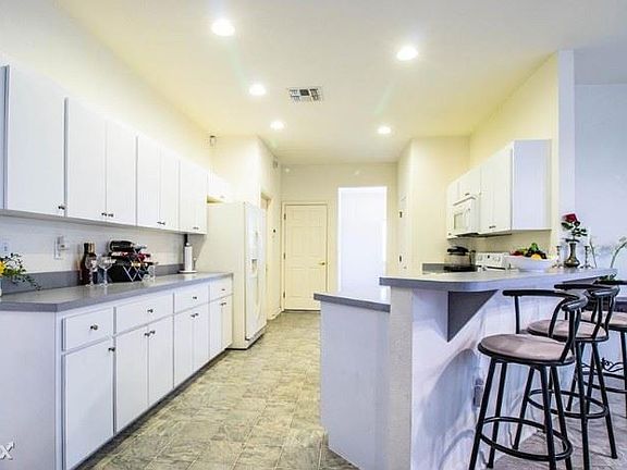 4th image of 1633 Normandy Heights Blvd