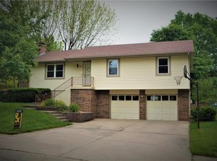 711 Cantebury Dr, Warrensburg, MO 64093