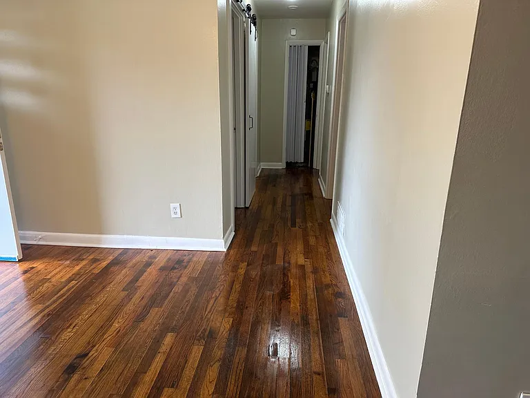 890 Brackett Rd — Photo 8
