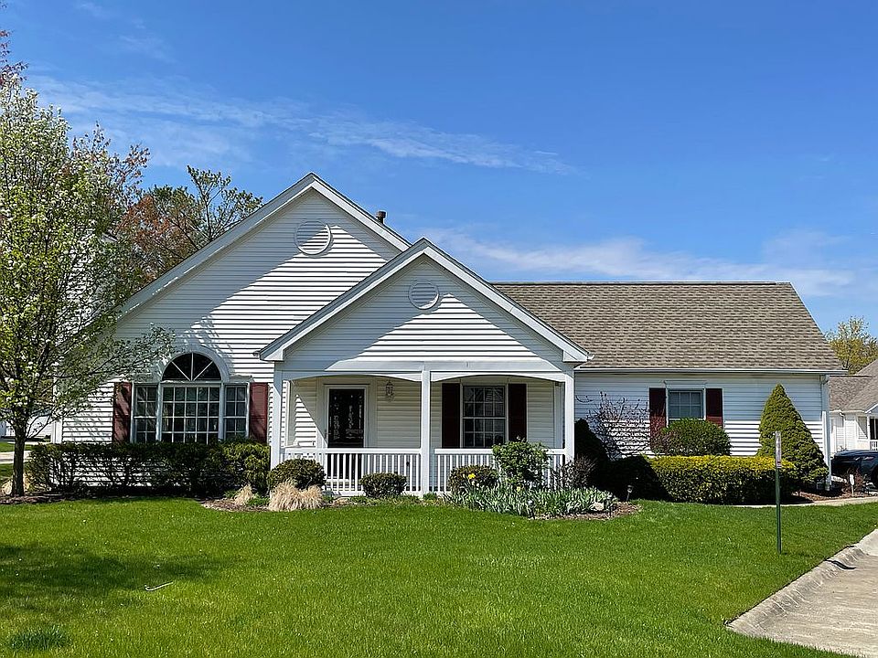 1st image of 19241 Dawn Ct