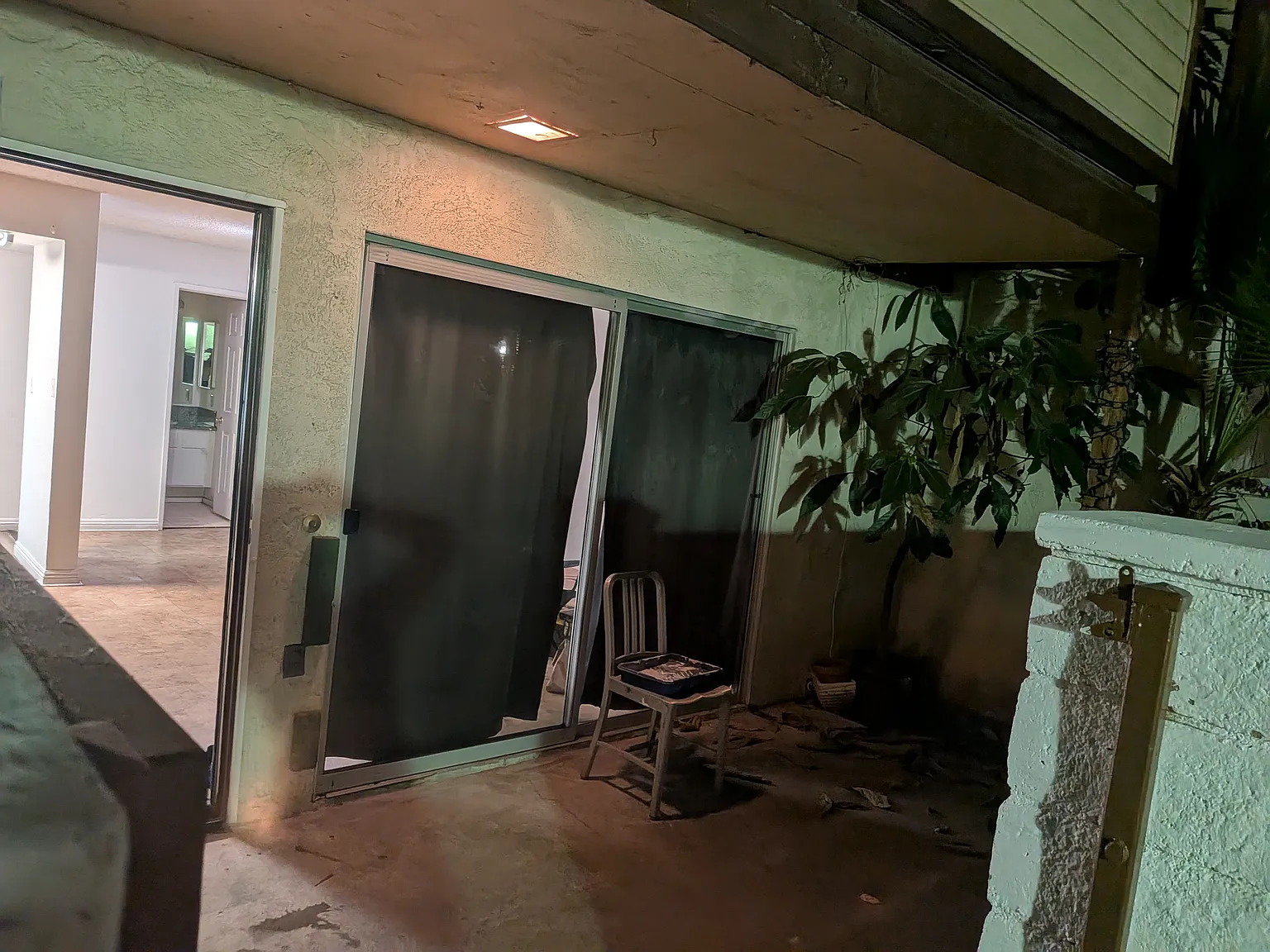 2 bed, 1.5 bath, 1038 sqft, $2,500 — Photo 2