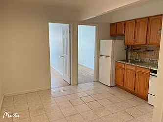 Rented by Century 21 New Golden Age Realty