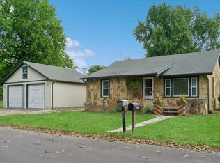 806 S Church St, Stockton, MO 65785