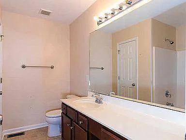 353 Spring Meadows Dr — Photo 12