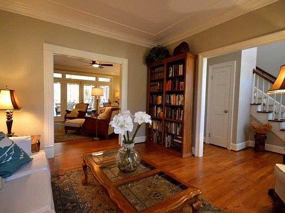 3rd image of 216 Doulton Way