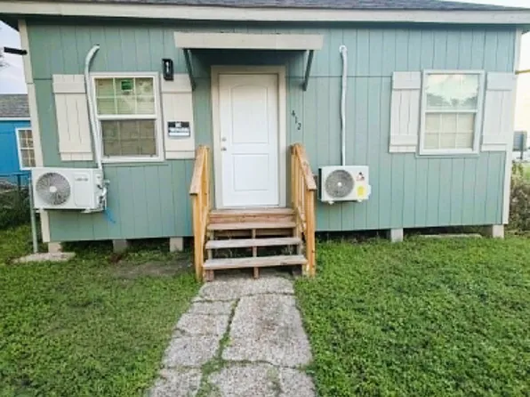 412 S A St, Harlingen, TX 78550