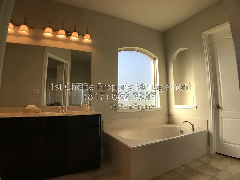 5913 Richmond Dr — Photo 15