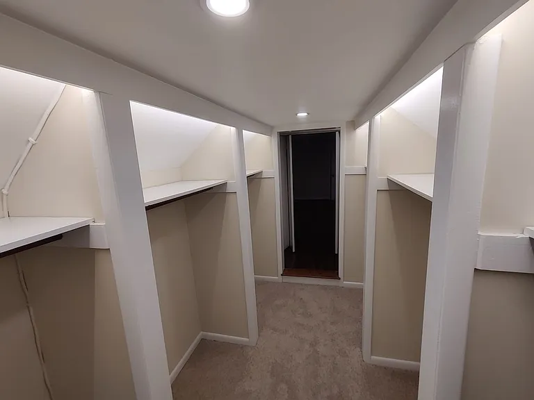 8005 Candlewood Dr — Photo 26