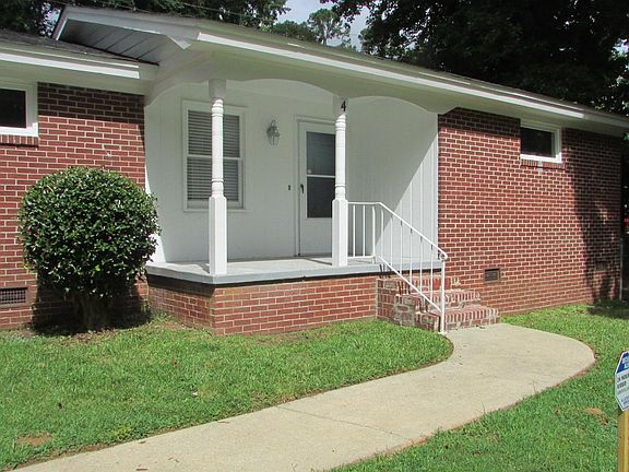 2nd image of 4 Danwood Ct