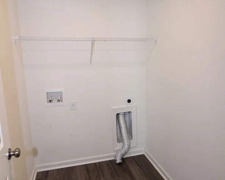 205 Landing Blvd — Photo 19