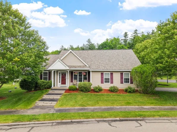 22 Dixon Drive #22, Litchfield, NH 03052