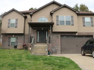 2548 Floyd Rd, Clarksville, TN 37042