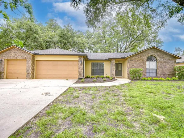 512 Pinewalk Dr, Brandon, FL 33510