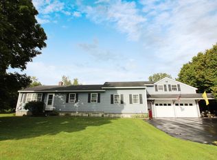 35 Cooper Rd, Milton, VT 05468
