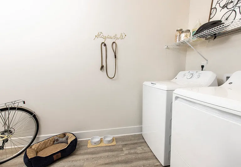 South City Apartments — Photo 7