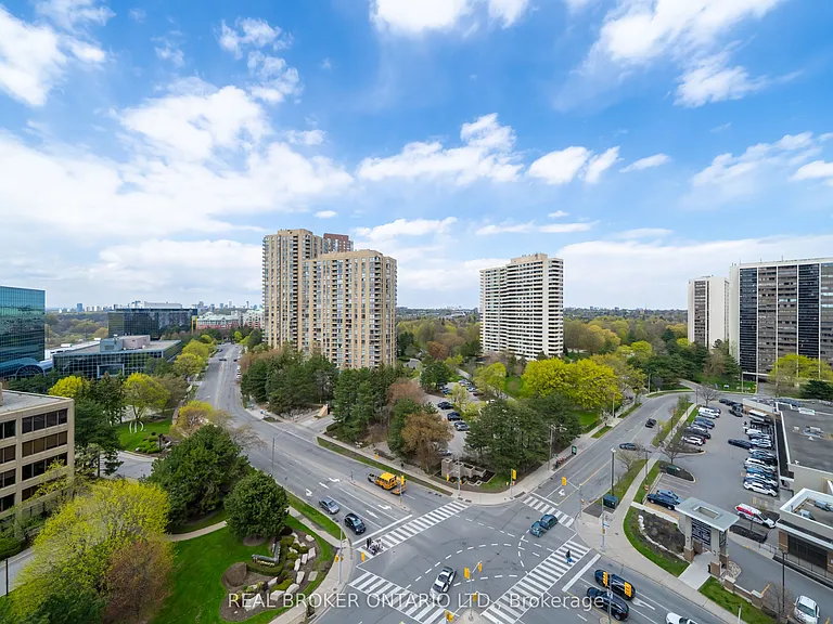 133 Wynford Dr #1208 — Photo 34