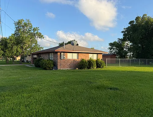 2802 County Road 209 #A Photo 1